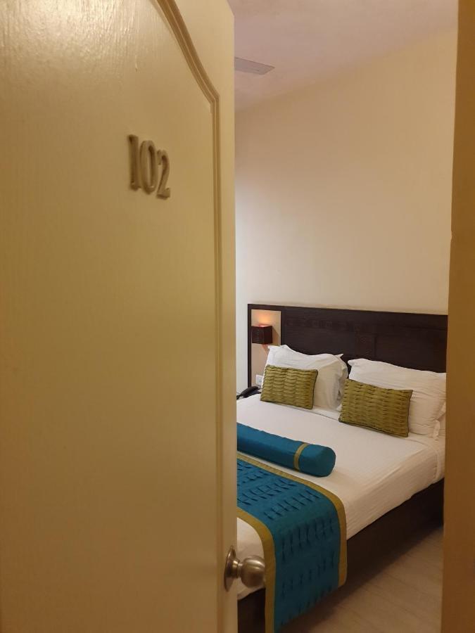 Villa Sol Areia Candolim Luaran gambar